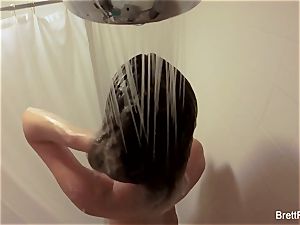 supah luxurious blondie Brett Rossi takes a cute shower